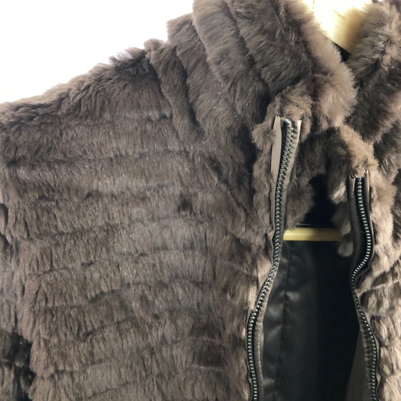 Reversible Rabbit Fur Jacket - Picture 4 of 8